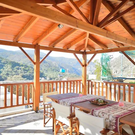 Plokamos House * Plokamiana