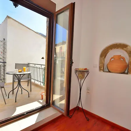 Holiday home Plokamos House *